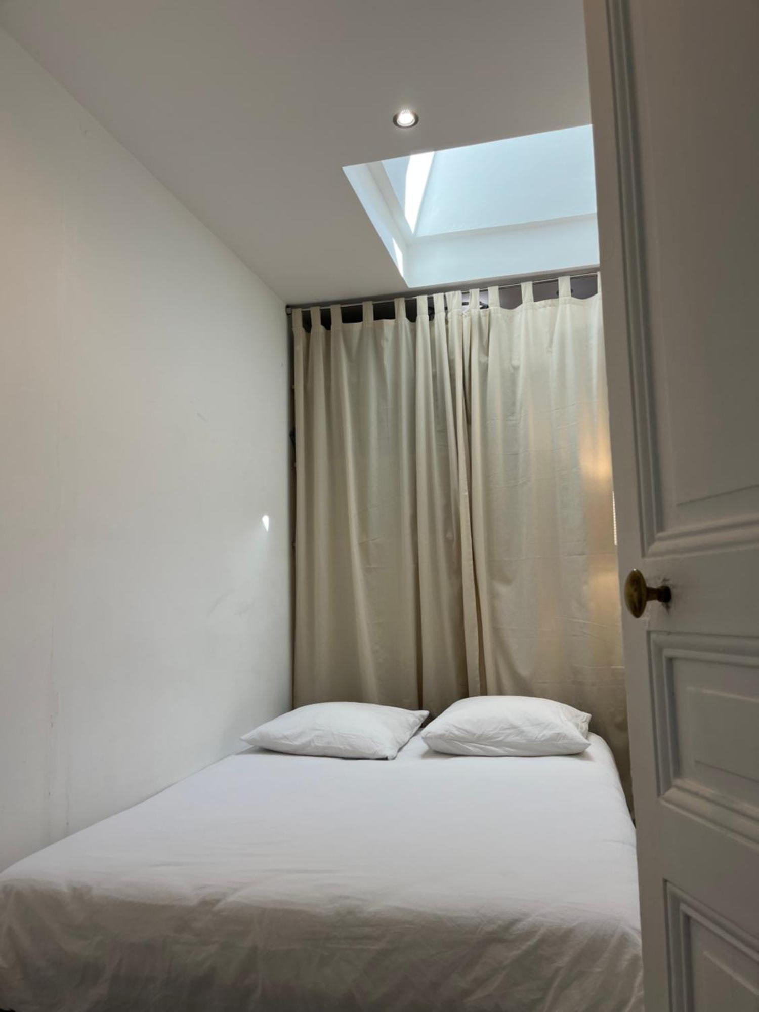 Le Logis Cantilien Lamorlaye-Chantilly ภายนอก รูปภาพ